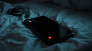 digital infidelity warning signs